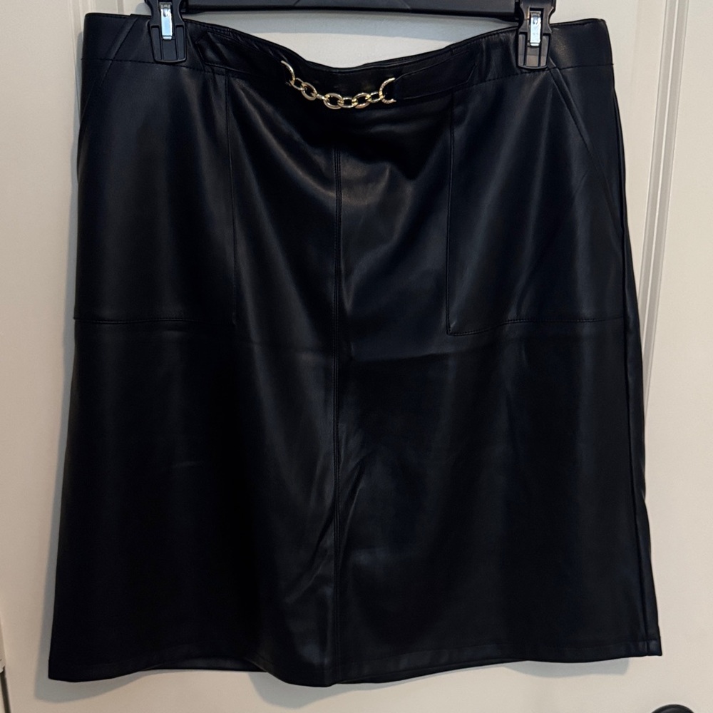 Marc New York Black Faux Leather Skirt w/Gold Chain Detail